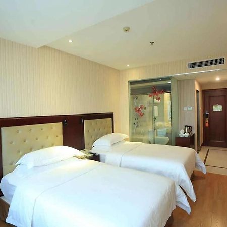 Vienna Hotel In Pinghu Square 深セン市 エクステリア 写真