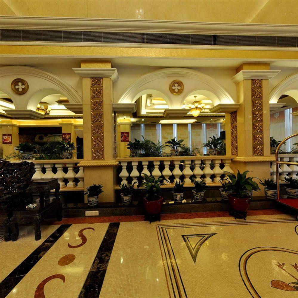 Vienna Hotel In Pinghu Square 深セン市 エクステリア 写真